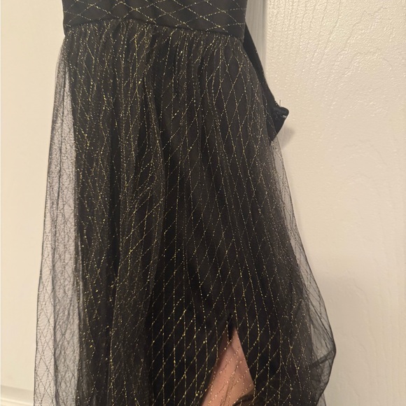 Black and Gold Strappy Dress - Picture 3 of 5